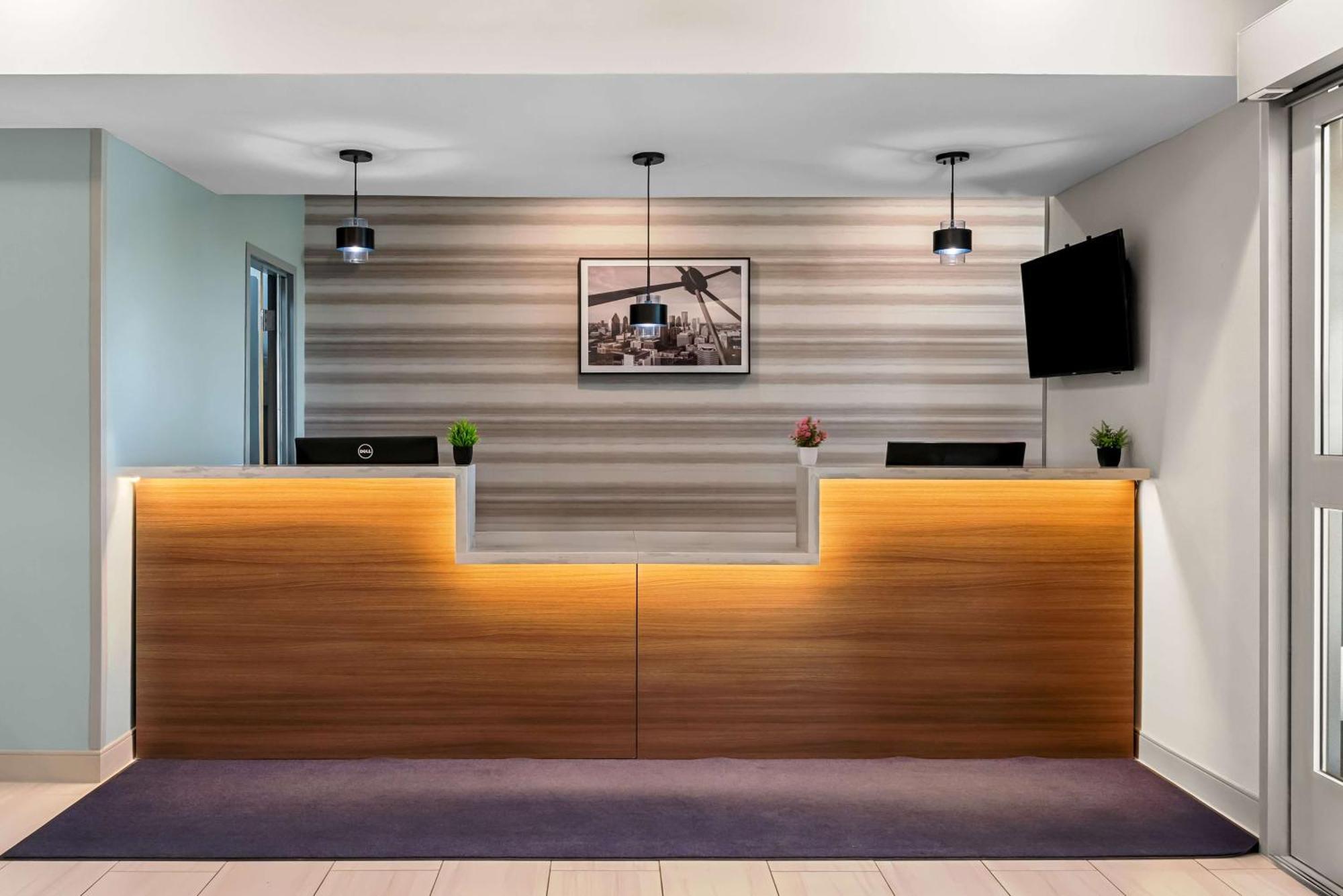 Best Western Executive Inn Seagoville Екстериор снимка